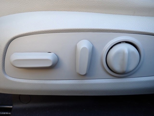 Used 2019 GMC Acadia Denali w/ Technology Package image 23