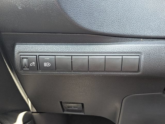 Used 2023 Toyota Corolla LE FWD image 24