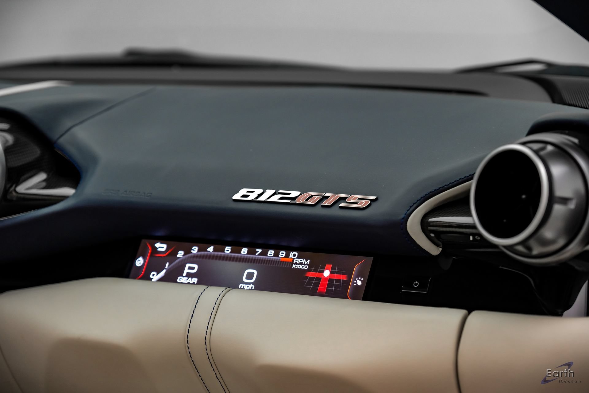 Used 2022 Ferrari 812 GTS RWD image 86