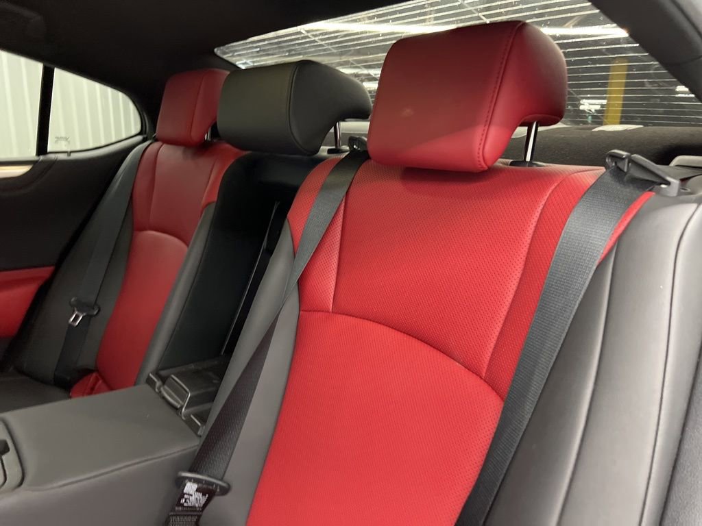 Used 2022 Lexus ES 300h F Sport w/ Accessory Package 2 FWD image 10