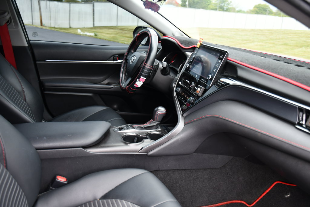 Used 2022 Toyota Camry TRD w/ TRD Package w/JBL Audio FWD image 27