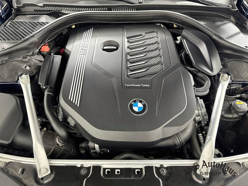 Used 2022 BMW 840i Convertible RWD image 38