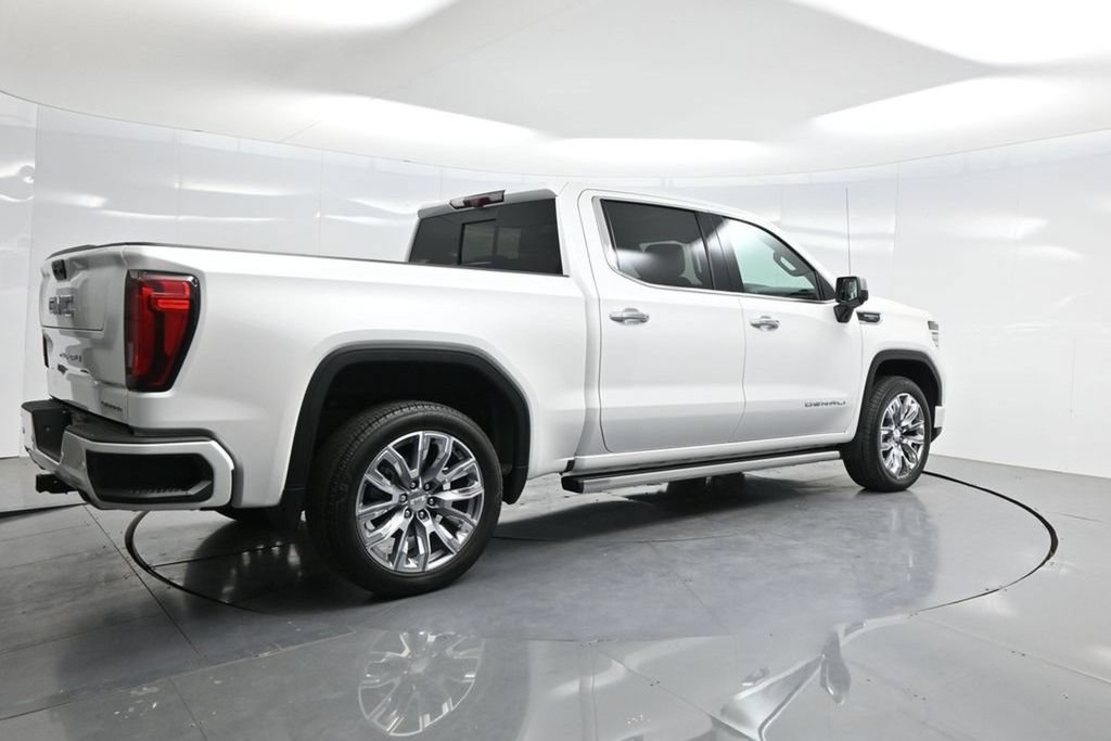 Used 2023 GMC Sierra 1500 Denali w/ Denali Reserve Package AWD/4WD image 48