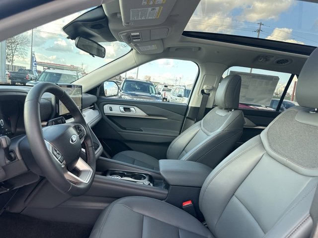 New 2026 Ford Explorer Active w/ Active Comfort Package image 34