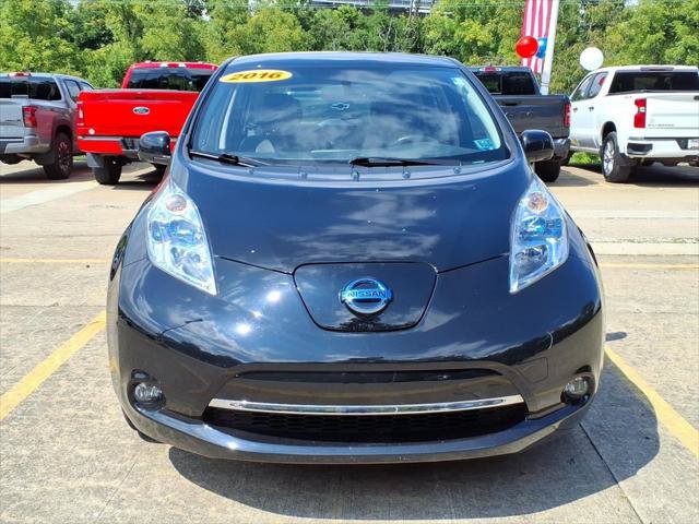 Used 2016 Nissan Leaf SL w/ Premium Package FWD image 3