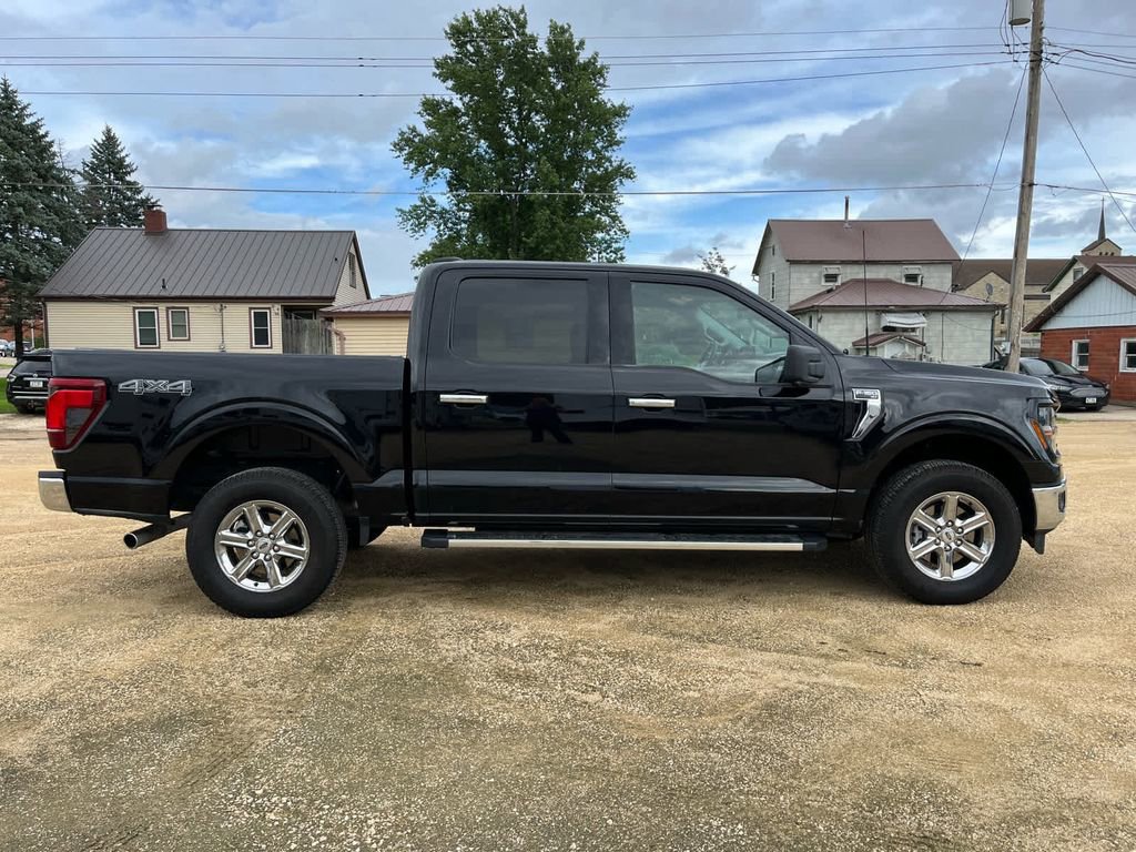 Used 2024 Ford F150 XLT image 5