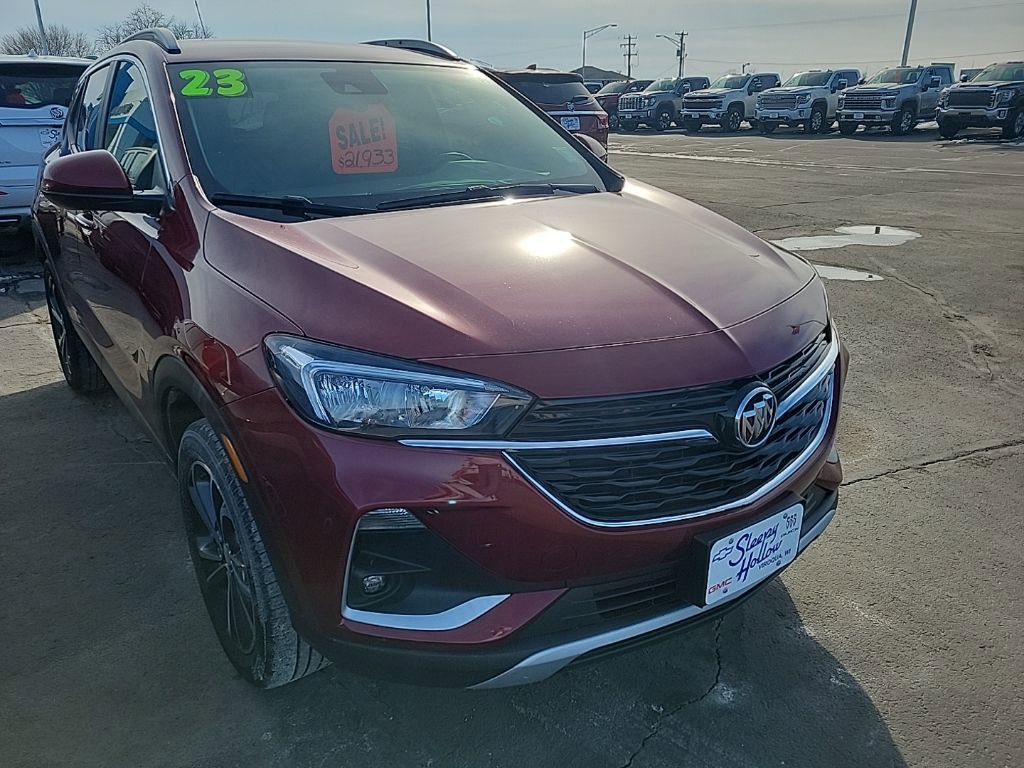 Used 2023 Buick Encore GX Select w/ Safety Package II image 3