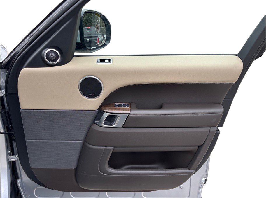 Used 2020 Land Rover Range Rover Sport HSE image 50