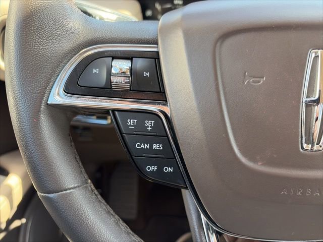 Certified 2022 Lincoln Nautilus FWD image 13