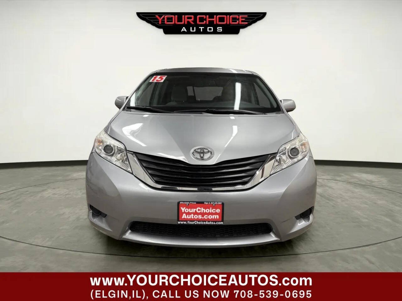 Used 2015 Toyota Sienna LE FWD image 10