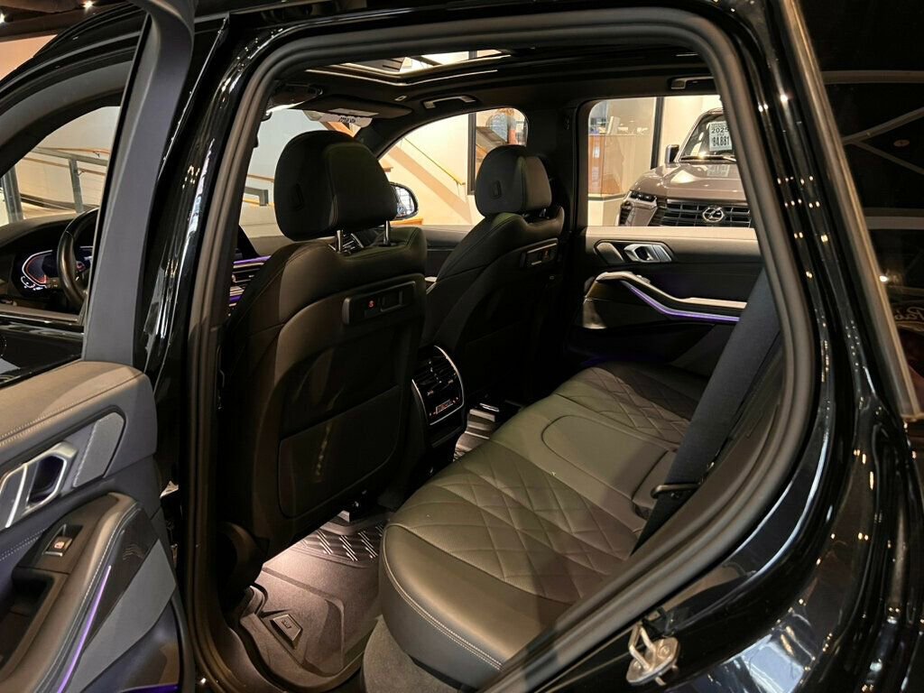Used 2023 BMW X5 xDrive40i w/ M Sport Package image 26