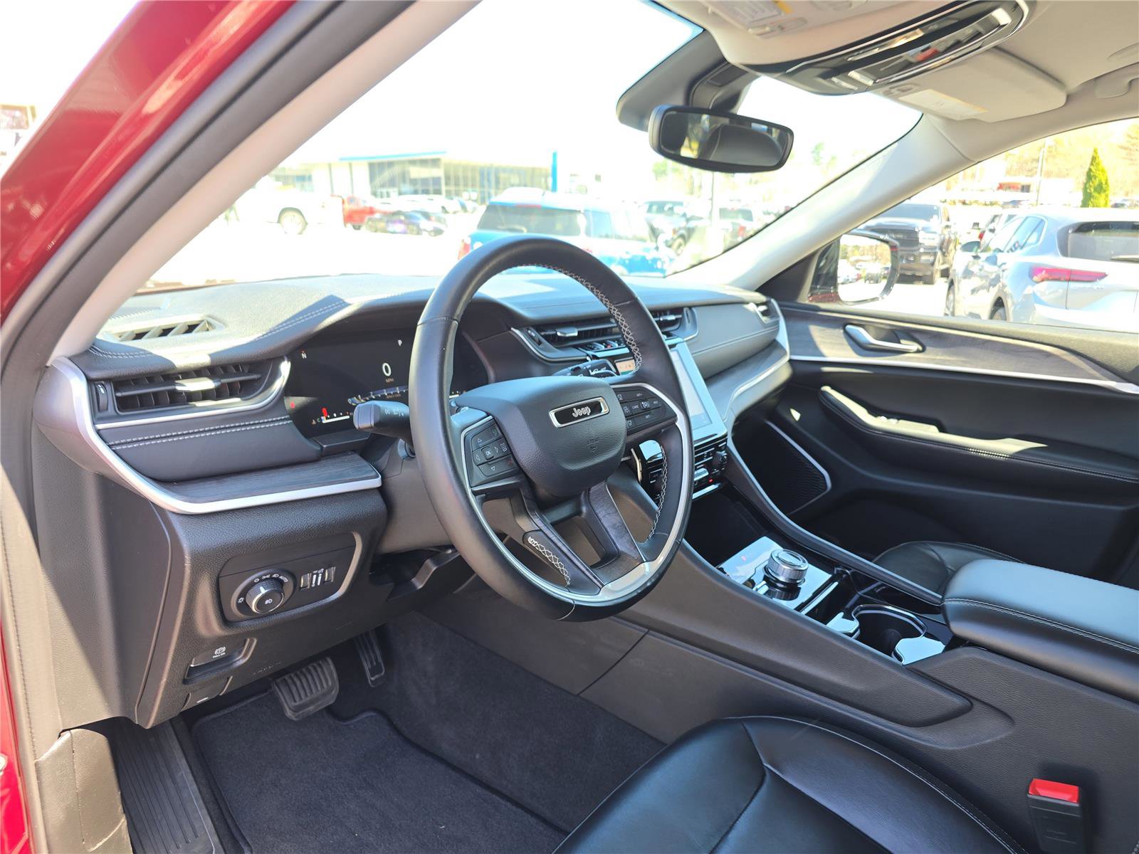 Used 2022 Jeep Grand Cherokee L Limited image 23