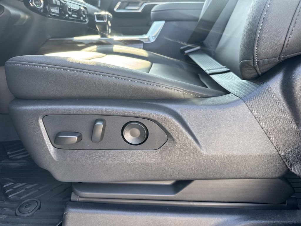 New 2026 Chevrolet Silverado 1500 RST image 16