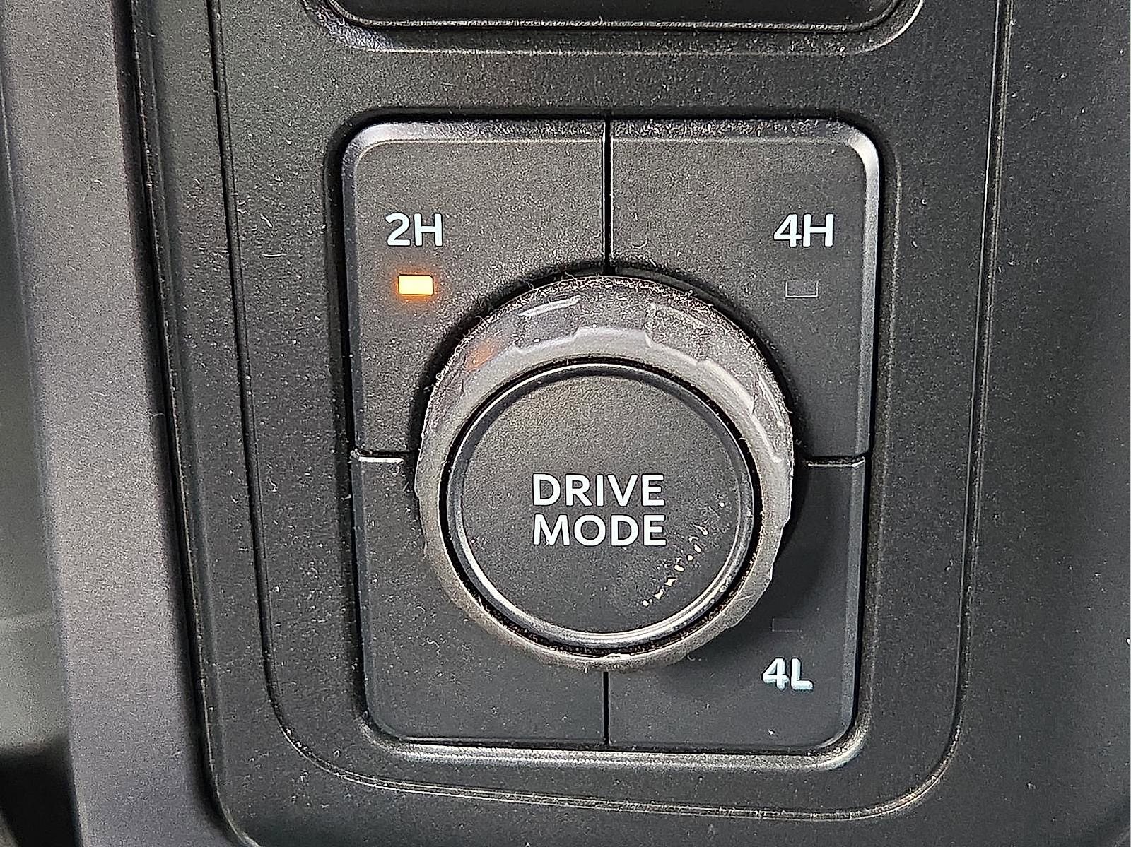 Used 2024 Ford F150 XLT image 19