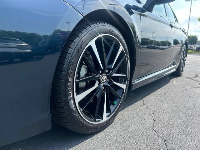 Used 2020 Toyota Camry XSE FWD image 12