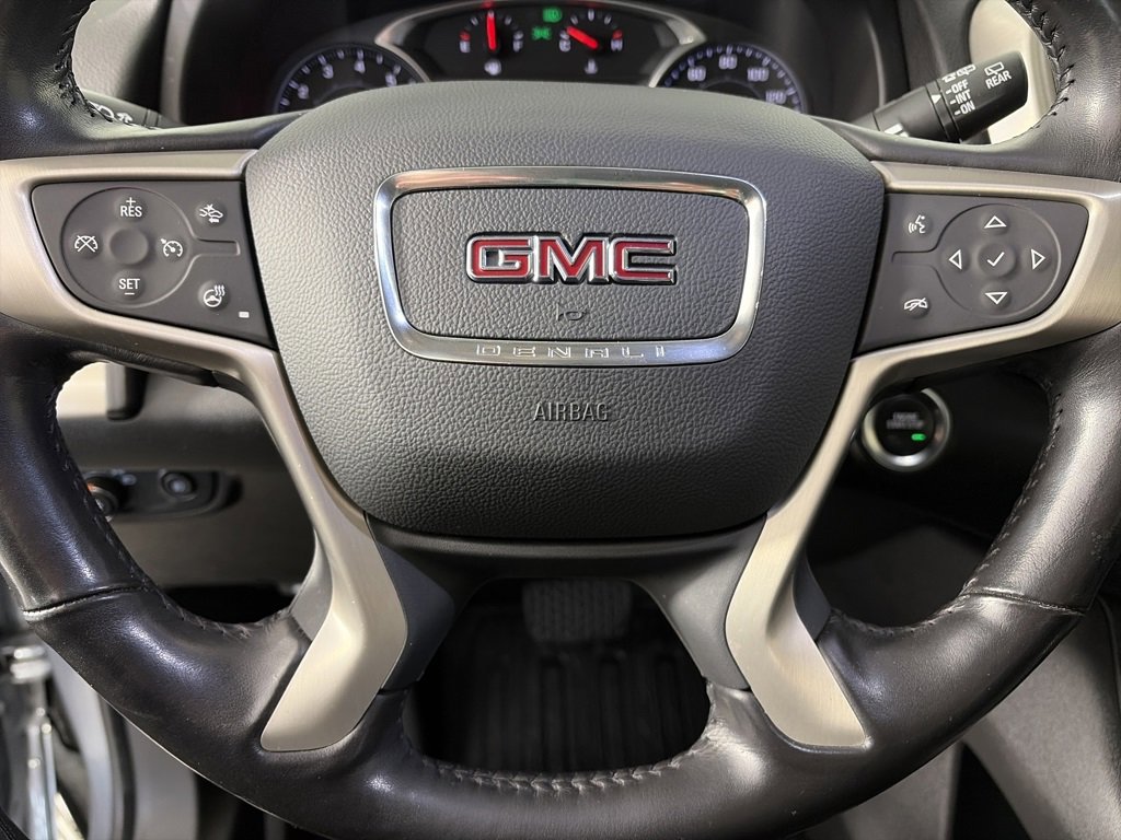 Used 2020 GMC Terrain Denali w/ Denali Premium Package image 16