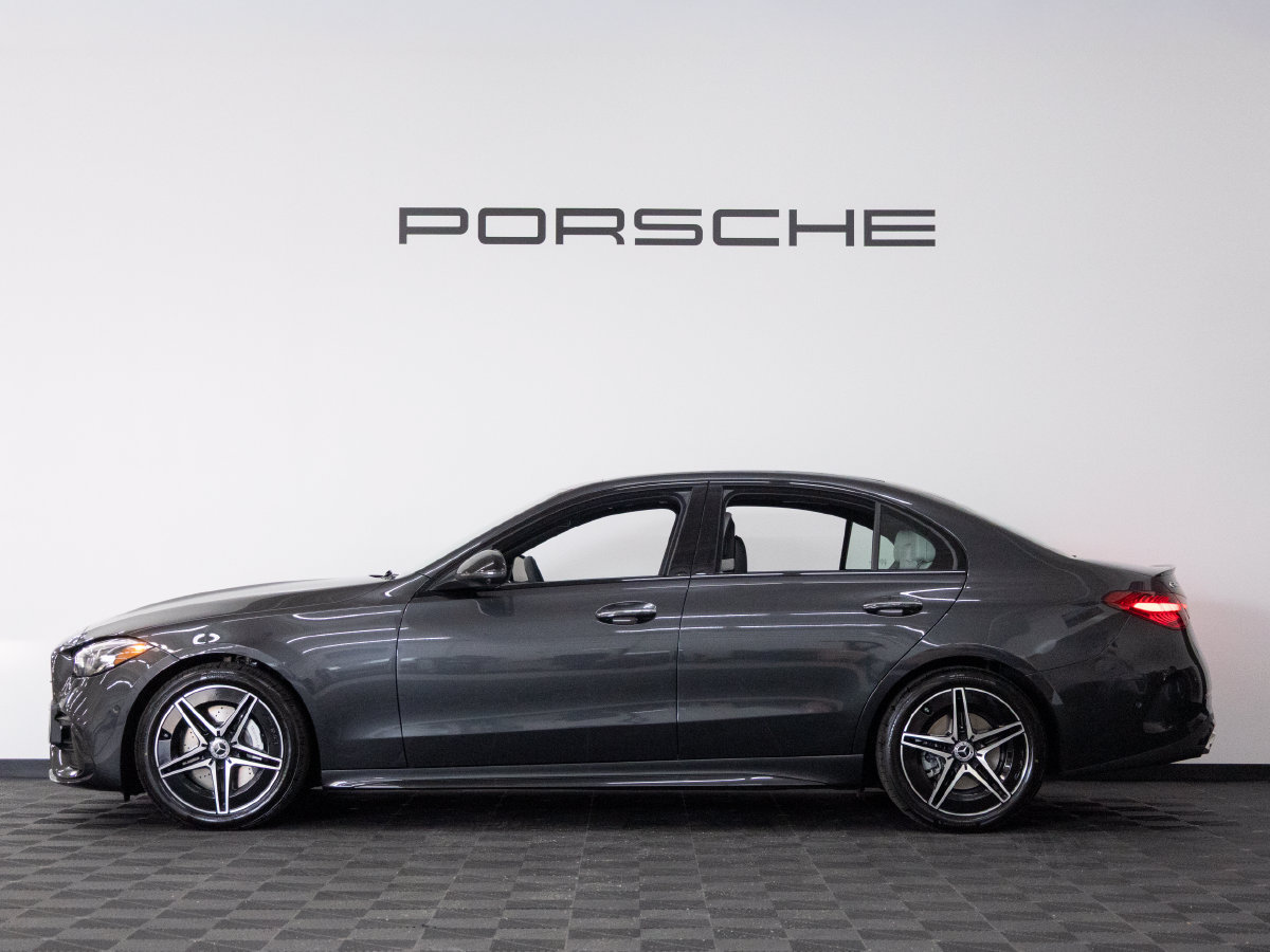 Used 2026 Mercedes-Benz C 300 4MATIC Sedan image 2