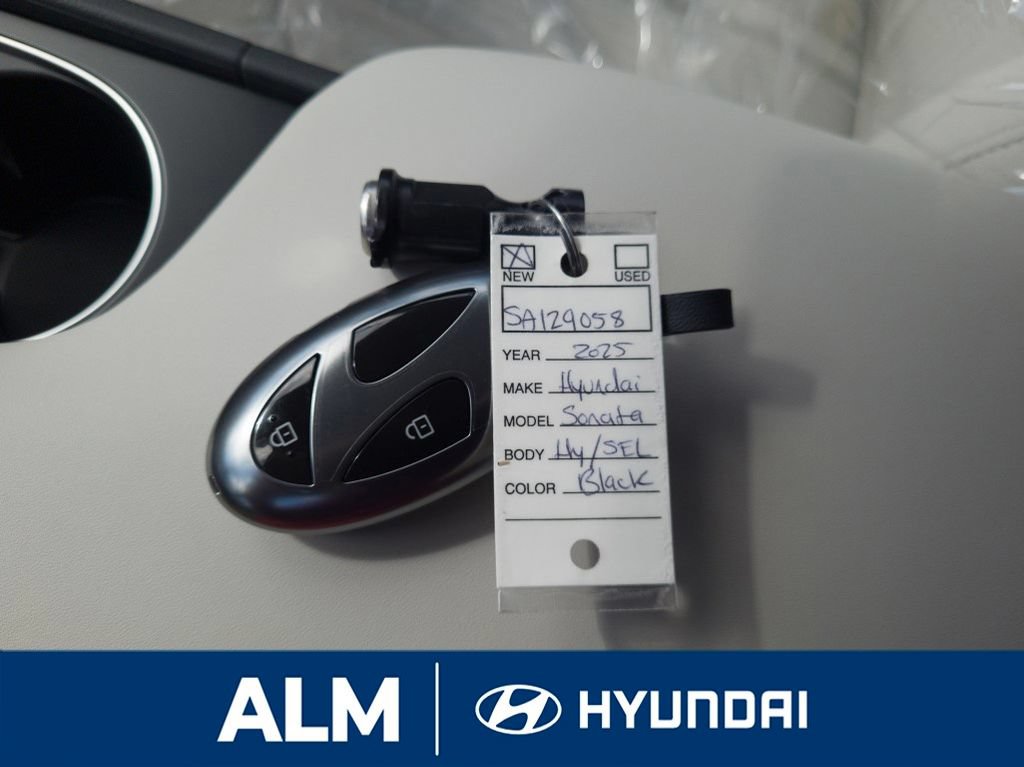 New 2025 Hyundai Sonata SEL FWD image 34