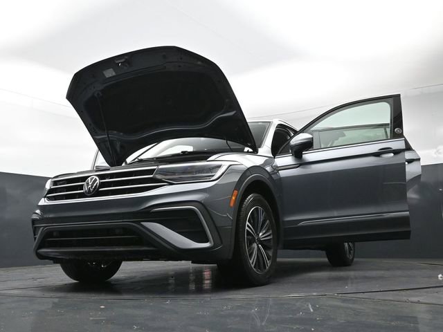 Used 2024 Volkswagen Tiguan Wolfsburg Edition image 48