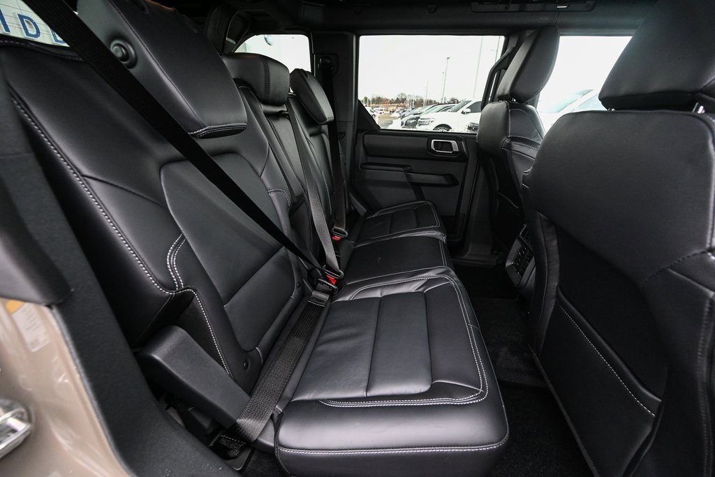 New 2025 Ford Bronco Outer Banks image 24