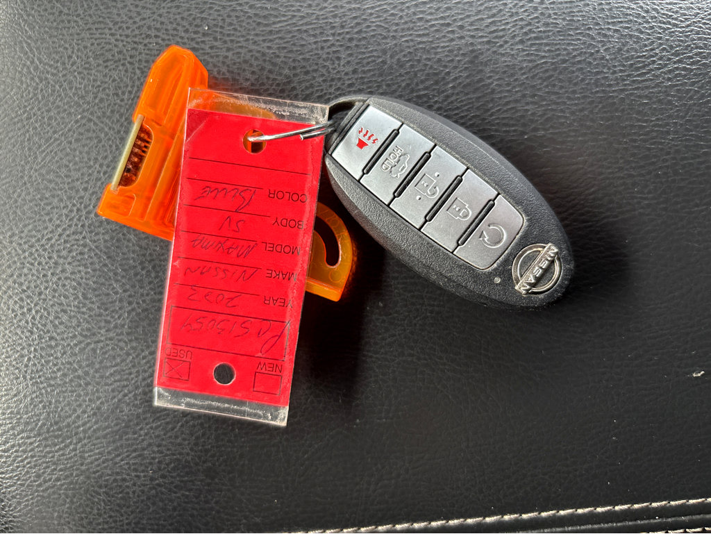 Used 2023 Nissan Maxima SV w/ Floor Mat Group image 31