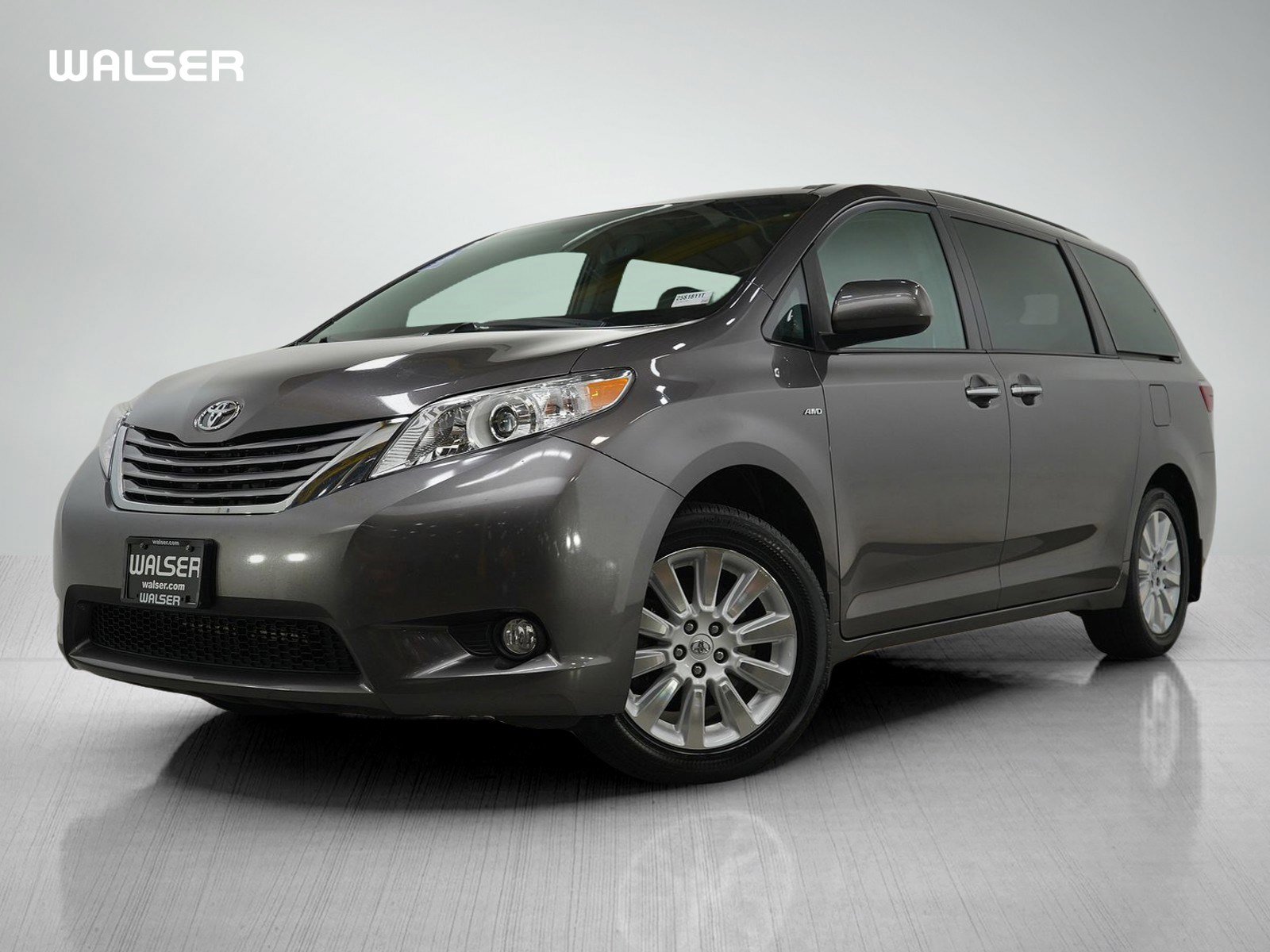 Used 2016 Toyota Sienna XLE