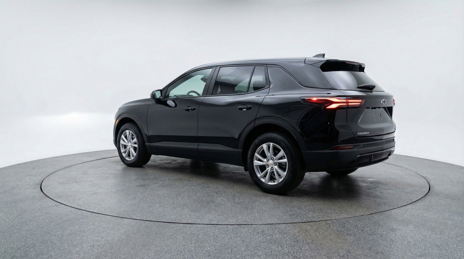 Used 2025 Chevrolet Equinox LT image 6