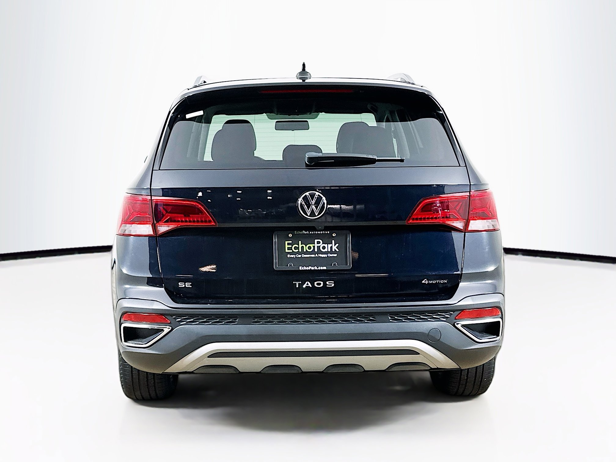 Used 2022 Volkswagen Taos SE image 7