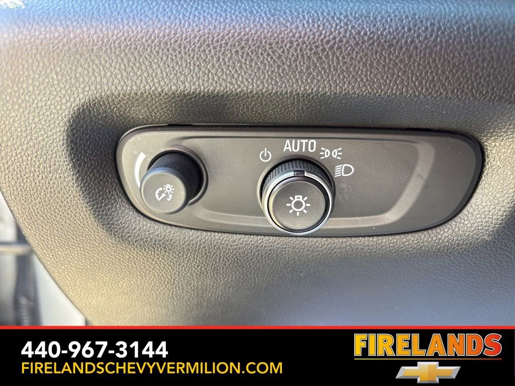 Certified 2023 Chevrolet Traverse Premier w/ LPO, Floor Liner Package image 18