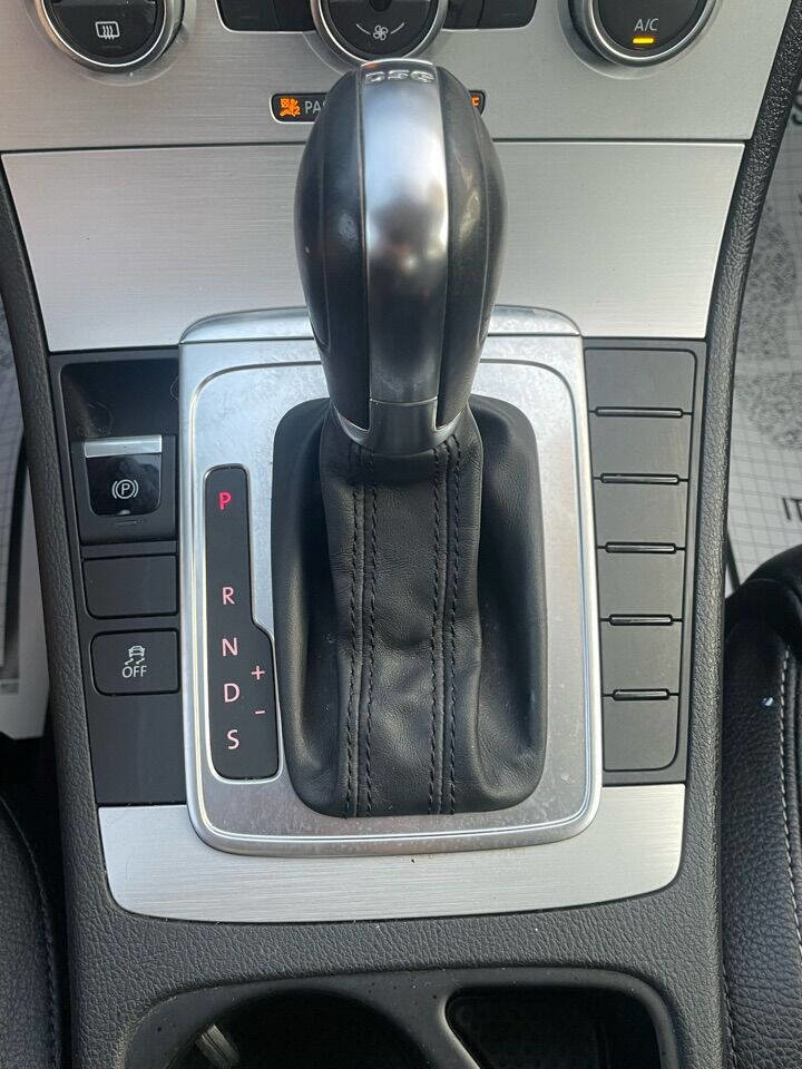 Used 2014 Volkswagen CC Sport image 36