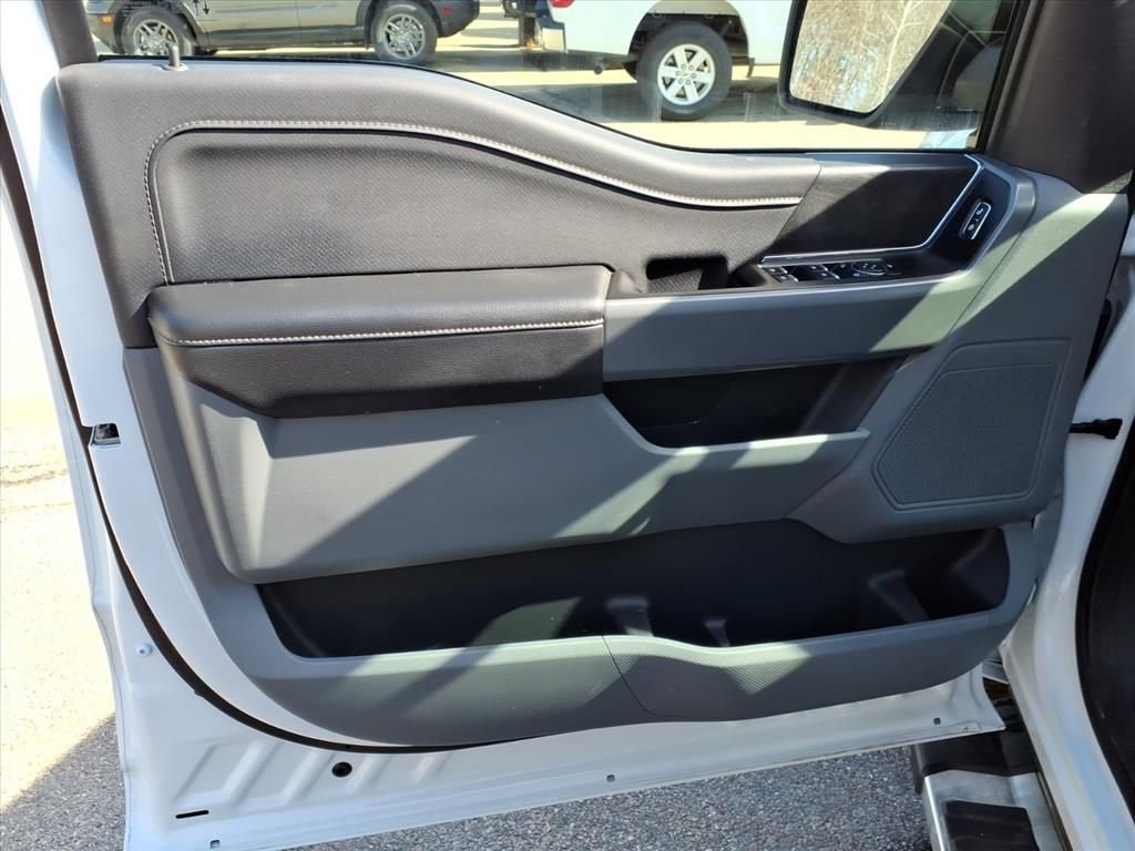 Certified 2025 Ford F150 XLT w/ Equipment Group 301A Standard AWD/4WD image 15