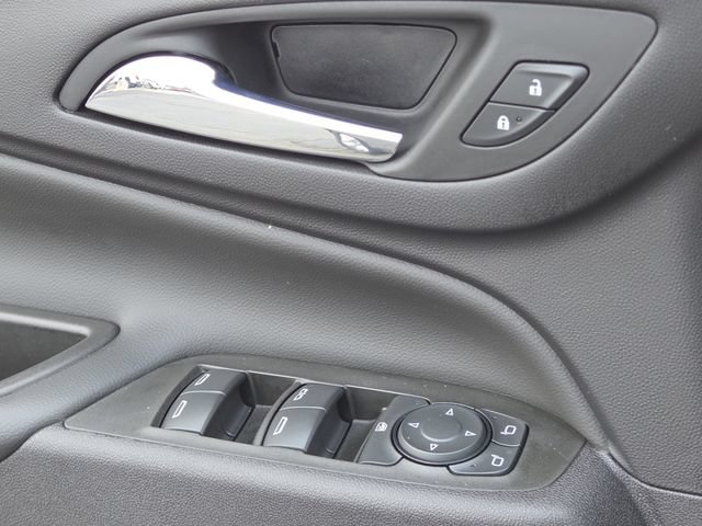 Used 2024 Chevrolet Equinox LT FWD image 24