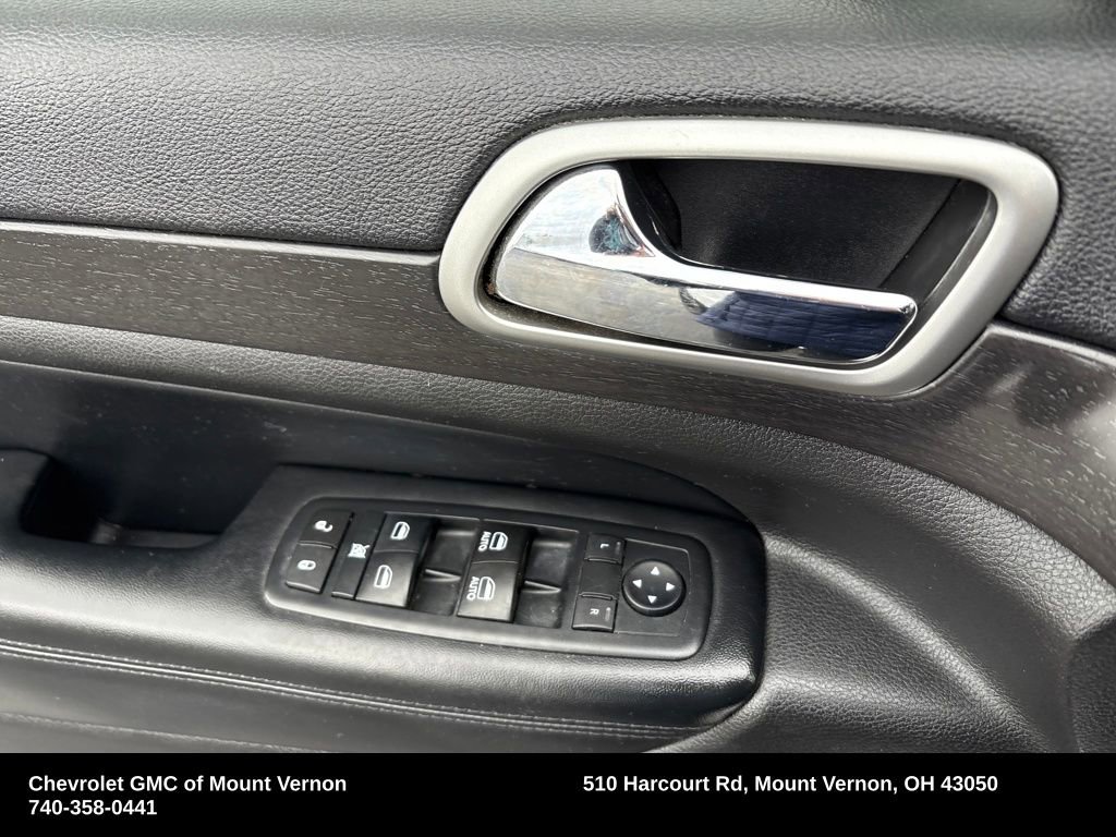 Used 2017 Jeep Grand Cherokee Altitude image 14