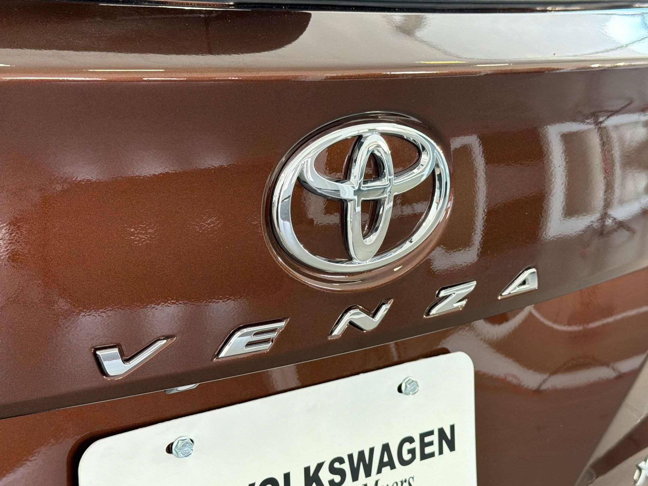Used 2013 Toyota Venza XLE w/ Tow Prep Pkg AWD/4WD image 33