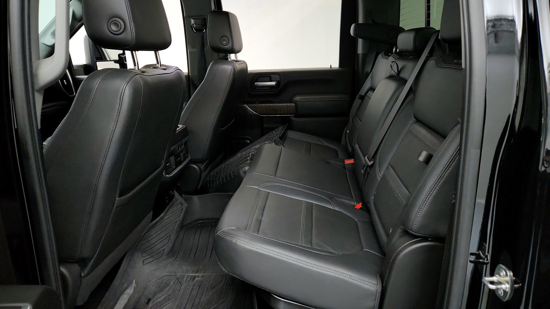 Used 2023 GMC Sierra 2500 Denali w/ Denali Ultimate Package AWD/4WD image 17