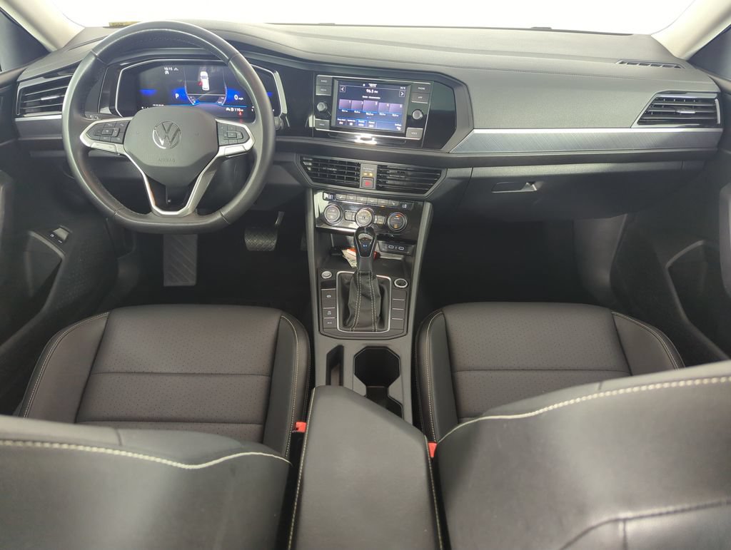 Used 2024 Volkswagen Jetta SE FWD image 14