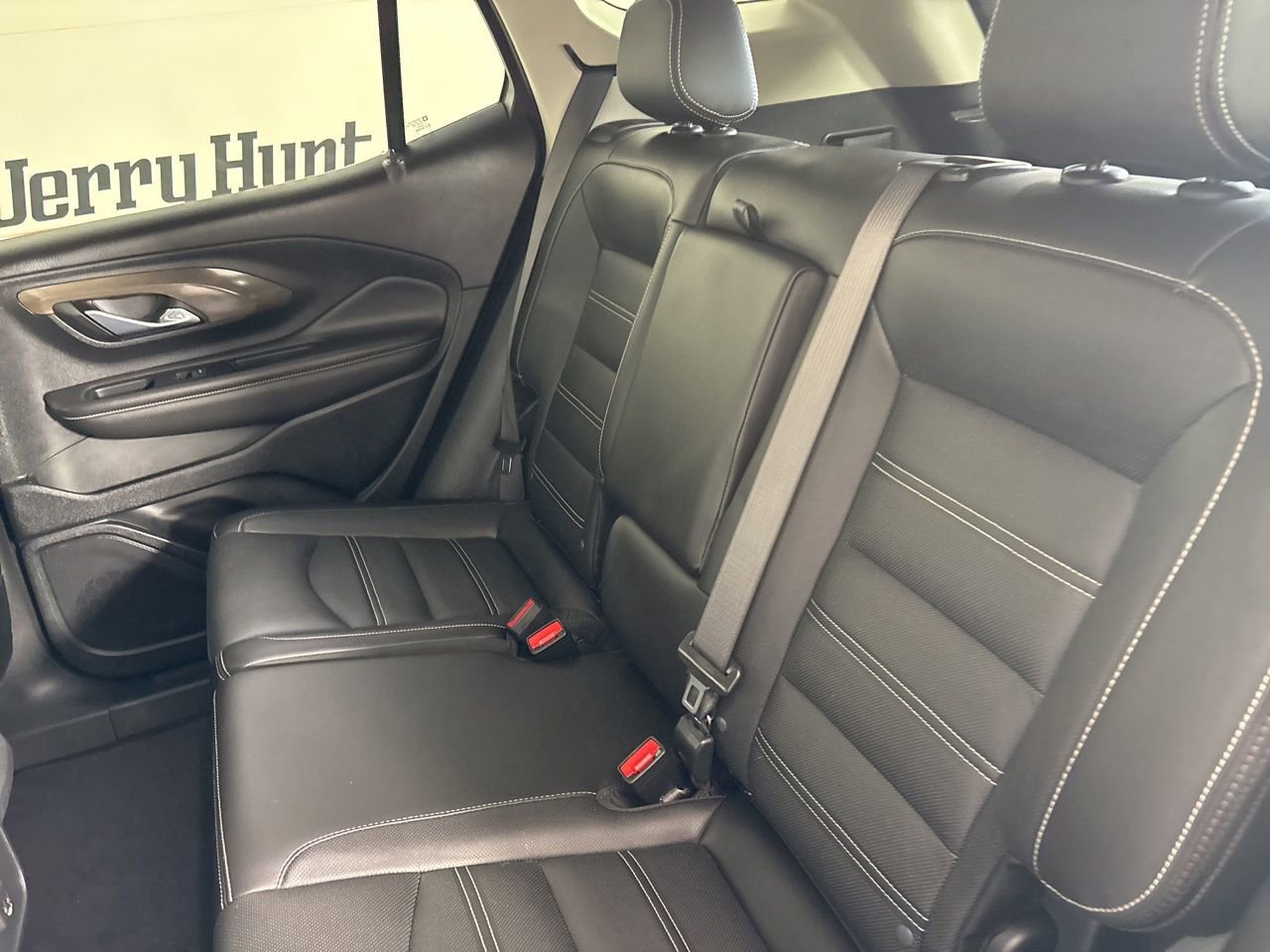 Used 2023 GMC Terrain Denali w/ Denali Premium Package image 23