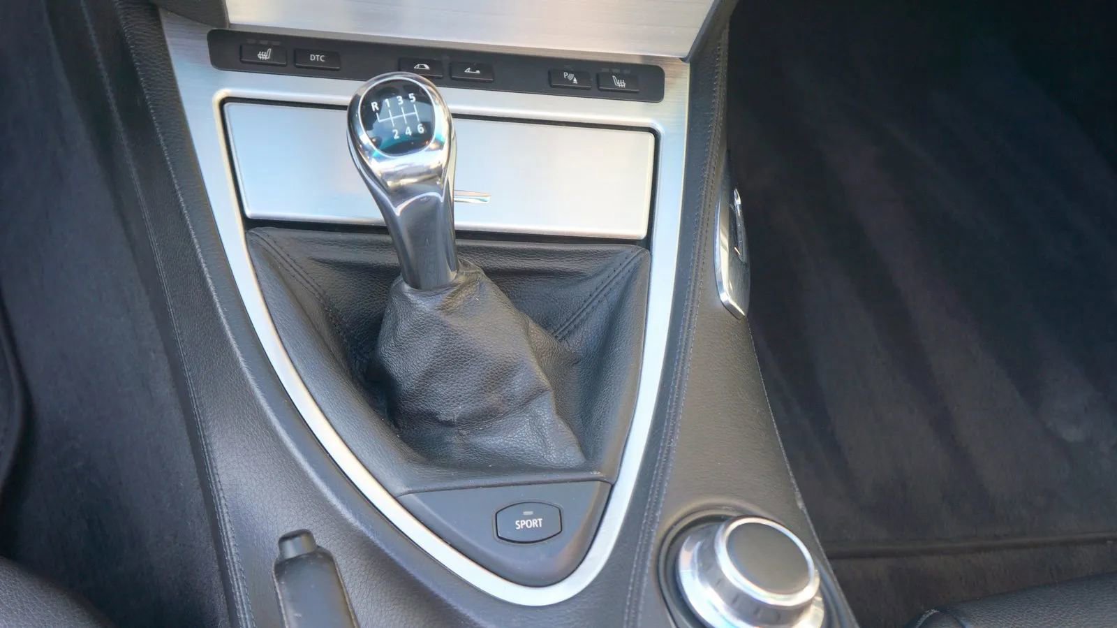 Used 2008 BMW 650i Convertible image 12