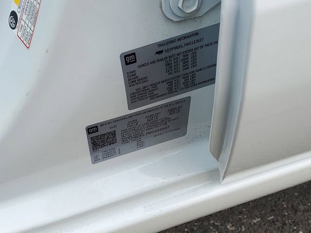 Certified 2022 GMC Sierra 1500 AT4 w/ AT4 Preferred Package image 33
