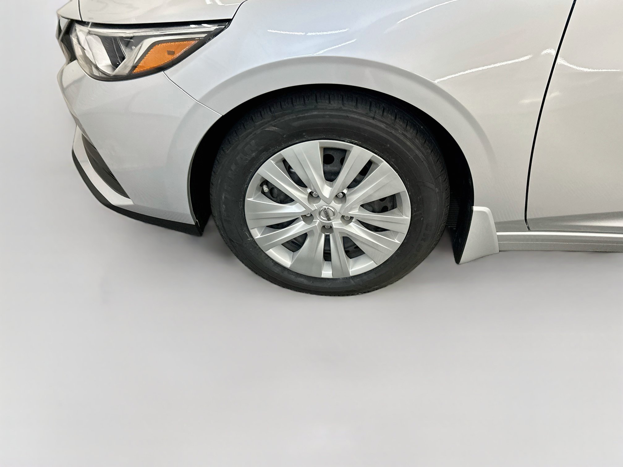 Used 2023 Nissan Sentra S FWD image 11