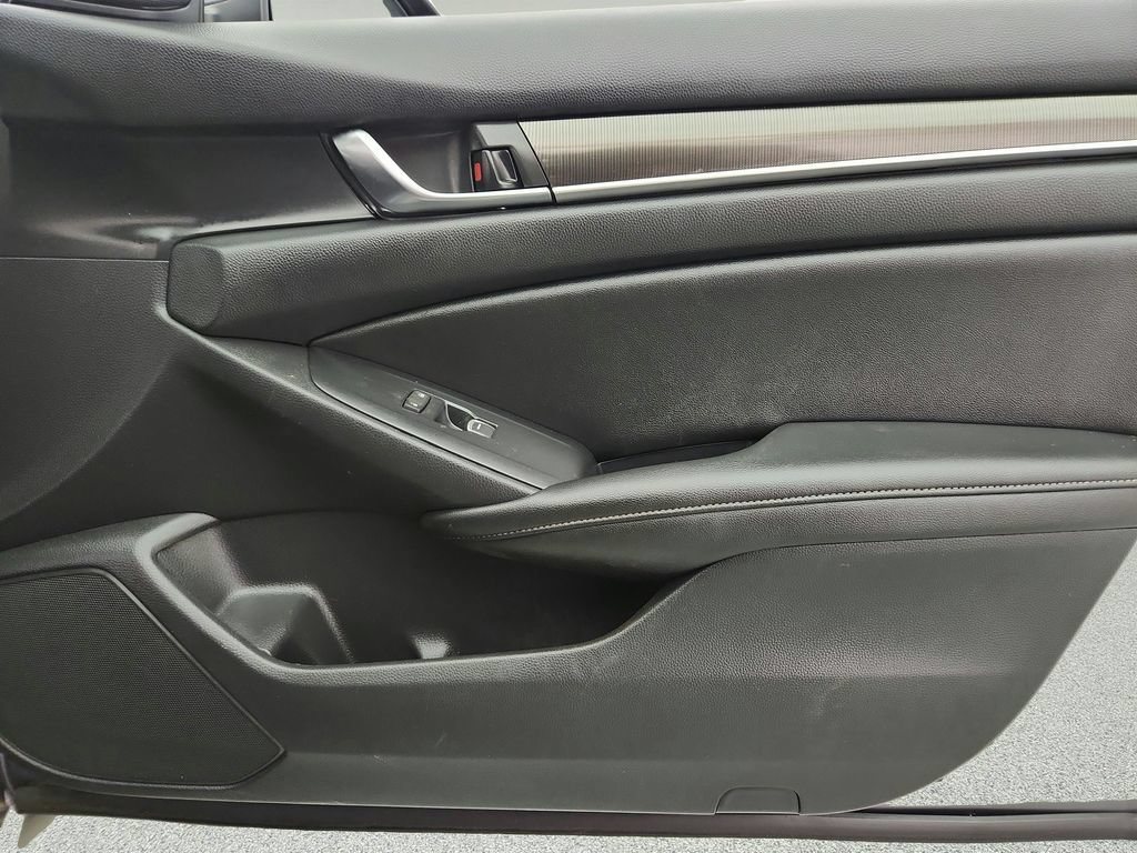 Used 2019 Honda Accord Sport image 24