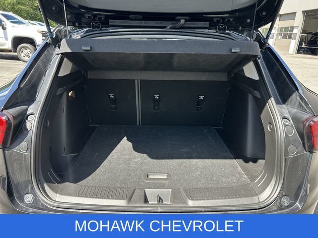 Used 2025 Chevrolet Trax ACTIV w/ Driver Confidence Package FWD image 25