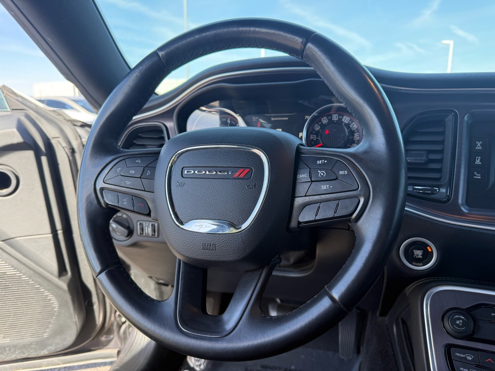 Used 2016 Dodge Challenger SXT RWD image 12