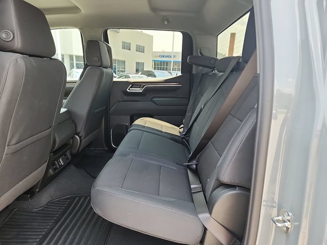 Used 2024 Chevrolet Silverado 1500 LT AWD/4WD image 10