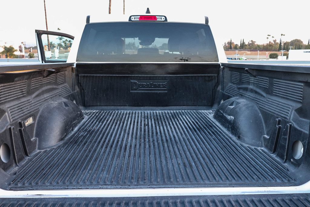 Used 2024 RAM 1500 Laramie AWD/4WD image 28