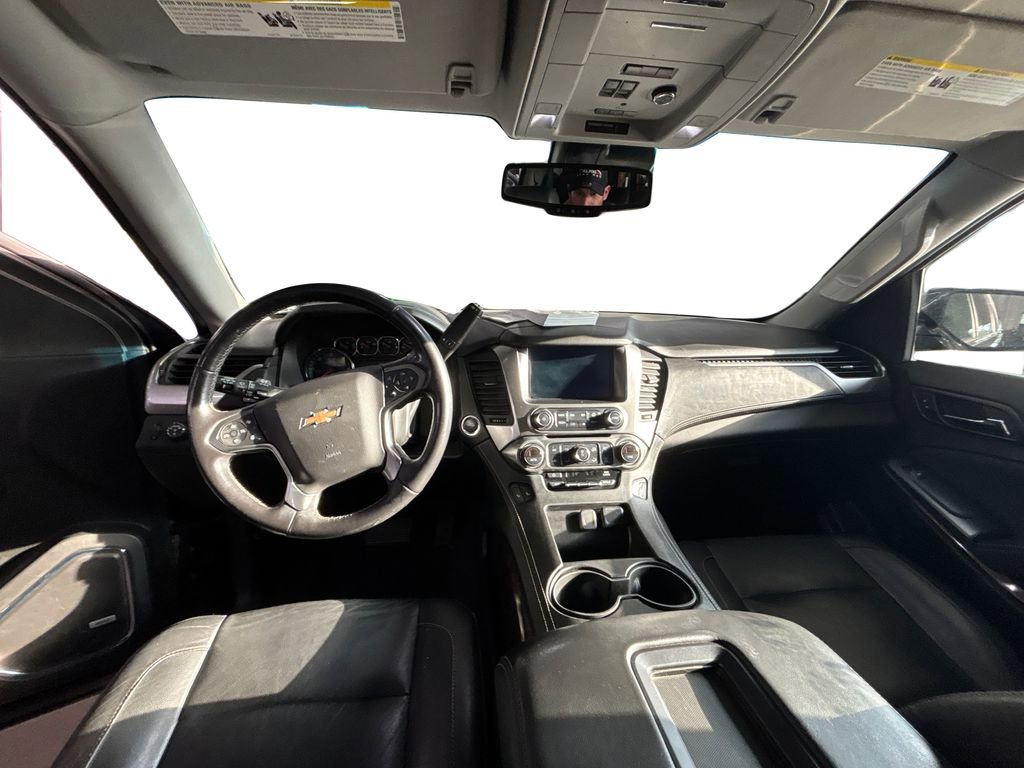 Used 2019 Chevrolet Tahoe LT w/ LT Signature Package image 18