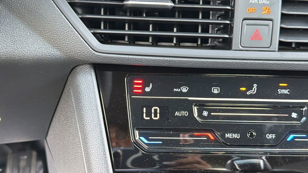 New 2026 Volkswagen Jetta Sport FWD image 29