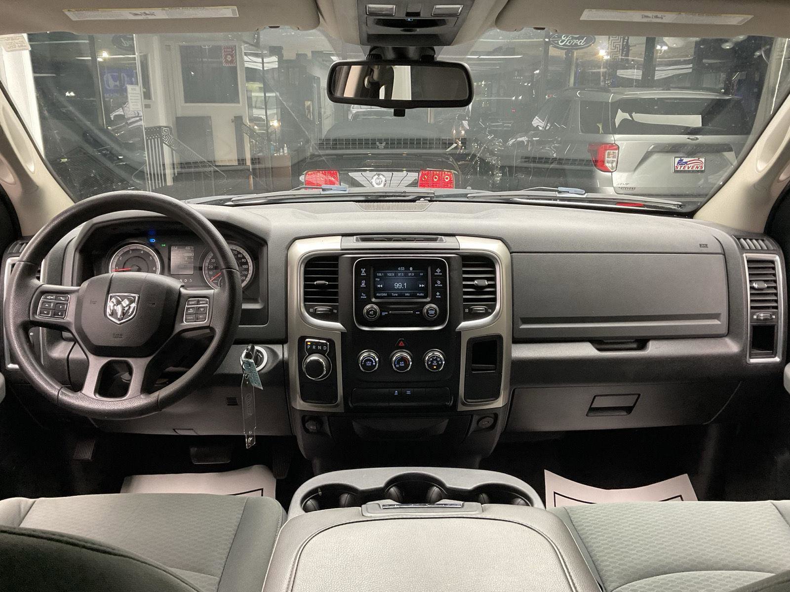 Used 2016 RAM 1500 Classic SLT image 17