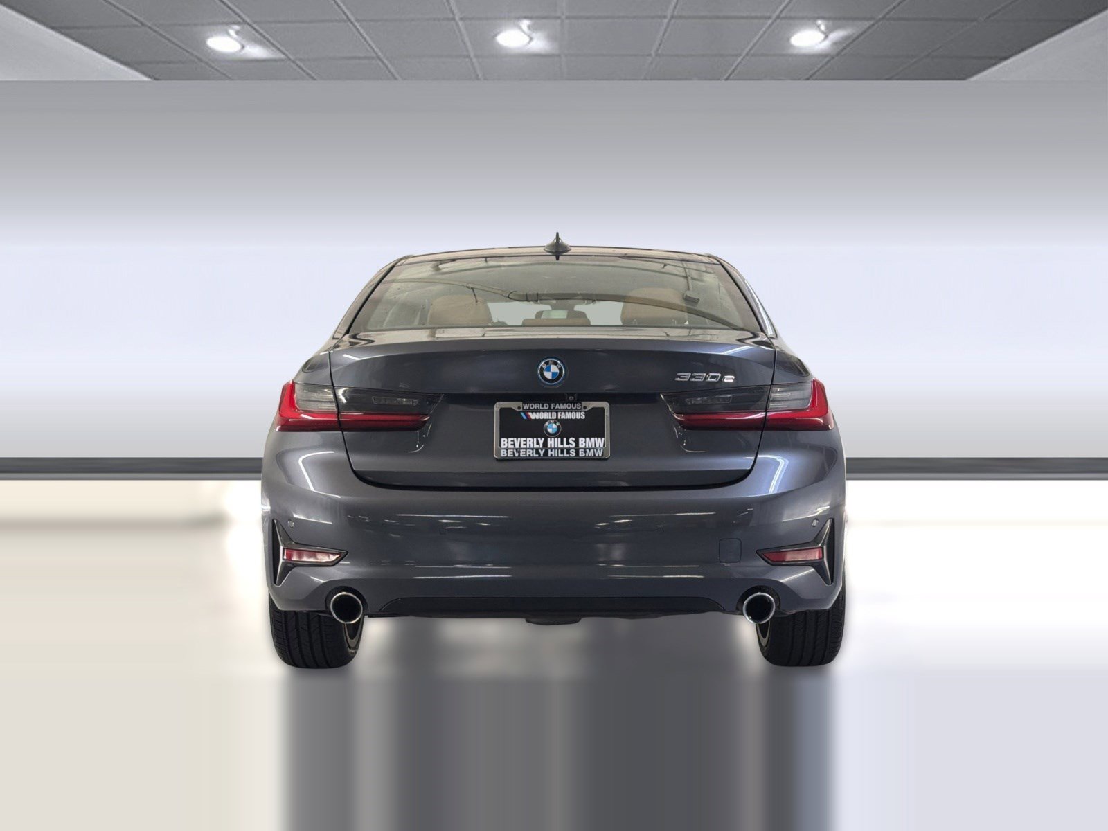 Used 2022 BMW 330e w/ Premium Package image 9