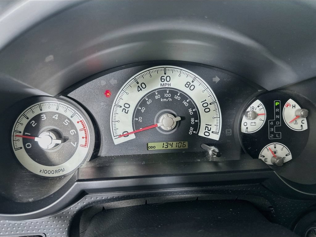 Used 2010 Toyota FJ Cruiser 4WD image 12